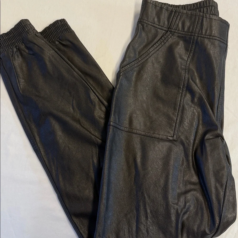 Spanx Faux Leather Jogger (h1) - Picture 2 of 4